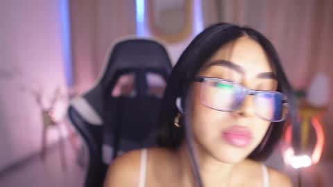 Sara  online show from 02/04/25, 06:27