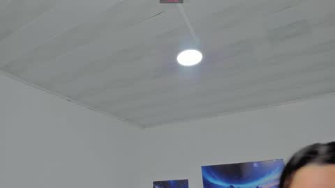 Snapshot of sara_allenx chatting on 12/24/24, 11:38 sara allenx online show from 12/24/24, 11:38