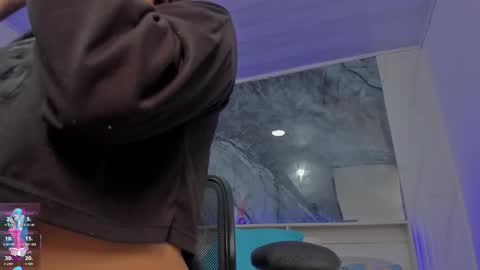 sara allenx online show from 11/16/25, 07:19