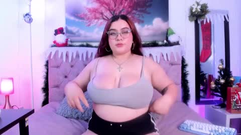 Snapshot of sara_ariass chatting on 12/17/24, 07:48 SARA ARIAS online show from 12/17/24, 07:48