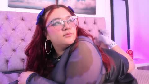 Snapshot of sara_ariass chatting on 01/31/25, 10:52 SARA ARIAS online show from 01/31/25, 10:52