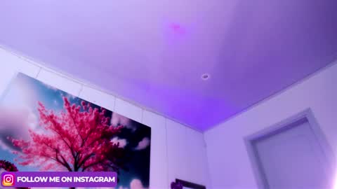 Snapshot of sara_ariass chatting on 02/27/25, 11:04 SARA ARIAS online show from 02/27/25, 11:04