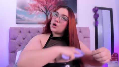 Snapshot of sara_ariass chatting on 03/08/25, 08:25 SARA ARIAS online show from 03/08/25, 08:25