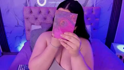 Snapshot of sara_ariass chatting on 11/19/25, 11:21 SARA ARIAS online show from 11/19/25, 11:21