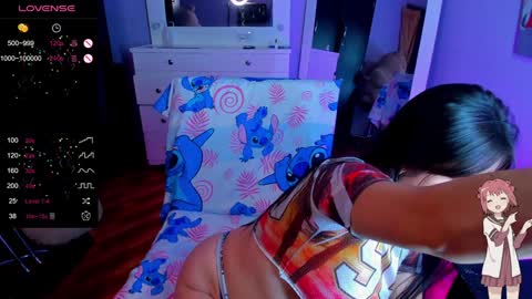 Snapshot of sara_leenn chatting on 01/11/25, 06:56 online show from 01/11/25, 06:56