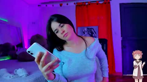 Snapshot of sara_leenn chatting on 02/12/25, 08:07 online show from 02/12/25, 08:07