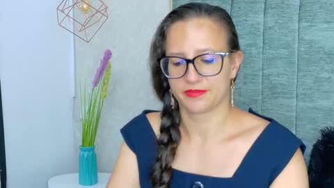 Snapshot of sara_marrison_ chatting on 09/13/25, 05:57 sara_marrison_ online show from 09/13/25, 05:57