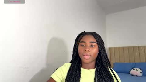 Sara online show from 10/17/25, 10:23