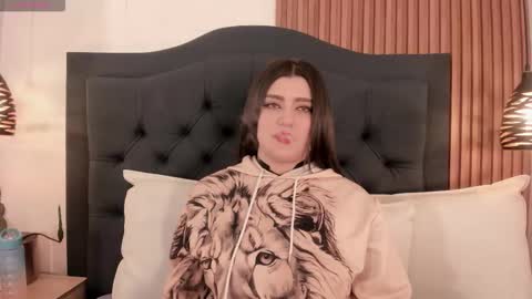  -  online show from 11/10/25, 11:31