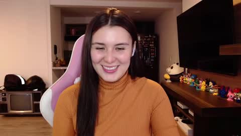 Snapshot of sara_sunrise_ chatting on 01/17/25, 05:51 Sara online show from 01/17/25, 05:51