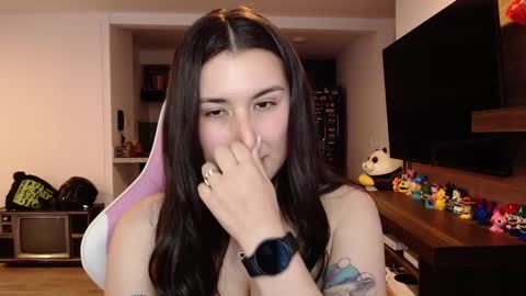 Snapshot of sara_sunrise_ chatting on 01/21/25, 06:23 Sara online show from 01/21/25, 06:23