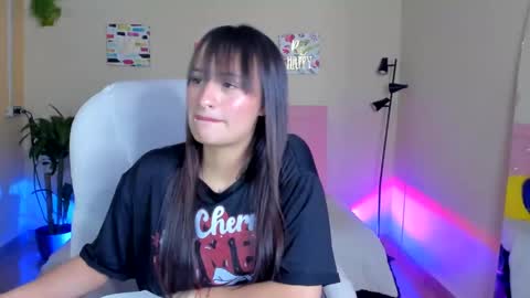 Snapshot of saraa_ramirez chatting on 12/19/24, 04:13 Sarah Ramirez online show from 12/19/24, 04:13