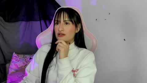 Snapshot of saraa_ramirez chatting on 01/26/25, 03:38 Sarah Ramirez online show from 01/26/25, 03:38