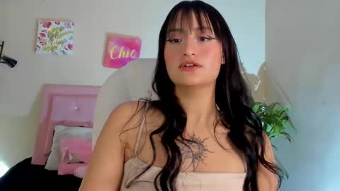 Snapshot of saraa_ramirez chatting on 02/04/25, 02:43 Sarah Ramirez online show from 02/04/25, 02:43