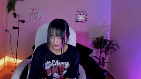 Snapshot of saraa_ramirez chatting on 03/06/25, 05:54 Sarah Ramirez online show from 03/06/25, 05:54
