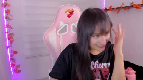 Sarah Ramirez online show from 11/07/25, 03:50