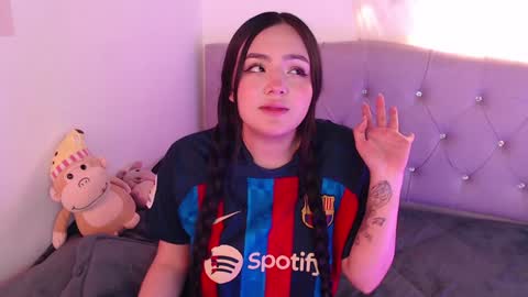 Snapshot of saraa_swett chatting on 12/10/24, 02:39 online show from 12/10/24, 02:39