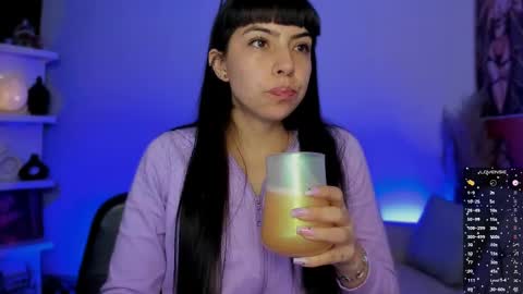 Sara online show from 09/29/25, 10:14