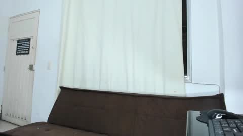 Snapshot of sarabella_hr chatting on 12/06/24, 01:18 Sarabella online show from 12/06/24, 01:18