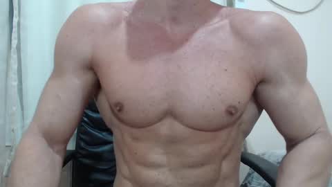 saradorj92 online show from 11/20/25, 12:22