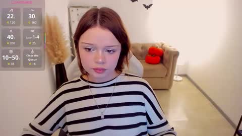 Sarah online show from 10/30/25, 05:31