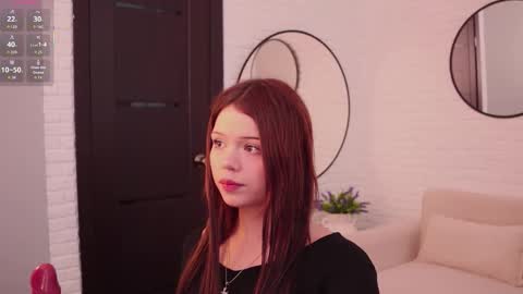 Sarah online show from 11/08/25, 10:15