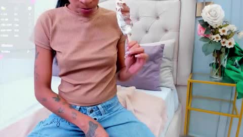 sarah_ashbourne online show from 10/12/25, 07:46