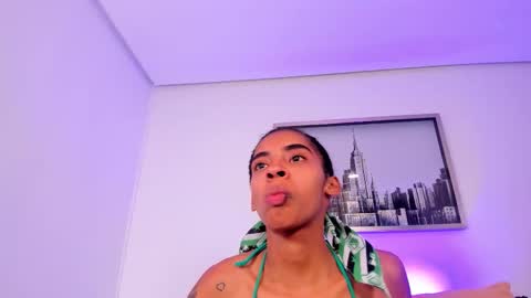 sarah_ashbourne online show from 11/15/25, 03:59