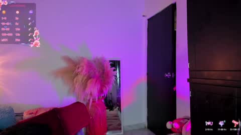 Sarah Valkiria  IG  Sar lanister online show from 02/04/25, 11:27