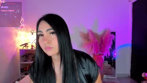 Sarah Valkiria  IG  Sar lanister online show from 02/19/25, 08:10