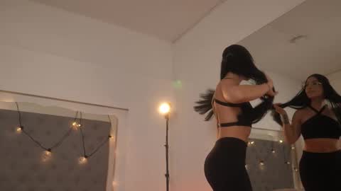 Snapshot of sarah_hiill chatting on 10/08/25, 07:44 online show from 10/08/25, 07:44