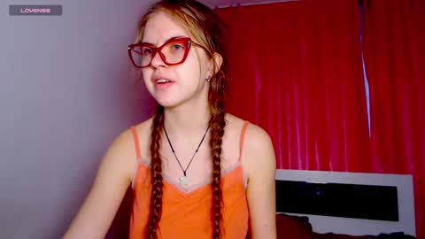 Sarah online show from 01/17/25, 11:17