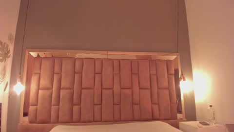 Snapshot of sarah_lile chatting on 11/22/25, 09:03 sarah_lile online show from 11/22/25, 09:03