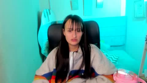 Snapshot of sarah_ramirez777 chatting on 12/13/24, 10:30 Sarah Ramirez online show from 12/13/24, 10:30