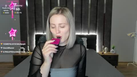 Snapshot of sarah_soul chatting on 01/30/25, 06:56 Sarah online show from 01/30/25, 06:56