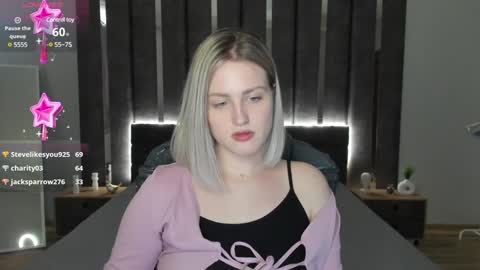 Snapshot of sarah_soul chatting on 02/07/25, 06:45 Sarah online show from 02/07/25, 06:45