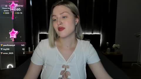 Snapshot of sarah_soul chatting on 02/12/25, 04:12 Sarah online show from 02/12/25, 04:12