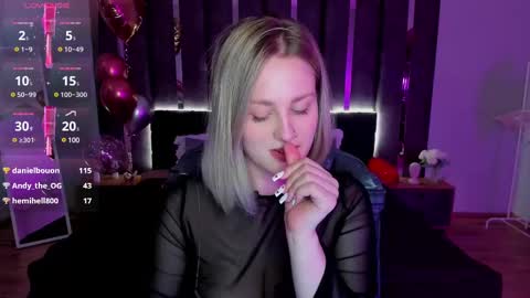 Snapshot of sarah_soul chatting on 03/09/25, 07:12 Sarah online show from 03/09/25, 07:12