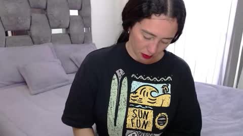 Lia online show from 09/09/25, 07:57