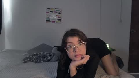 Sarah  online show from 10/27/25, 06:56