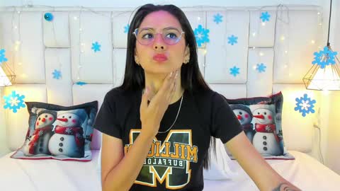 SARAH online show from 12/25/24, 11:11