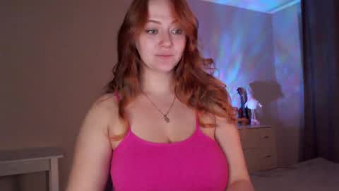 Snapshot of sarahsweetie_ chatting on 01/02/25, 03:08 Sarah online show from 01/02/25, 03:08