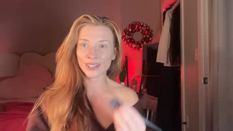 Back from Vacay  Follow for more here  online show from 10/21/25, 03:29