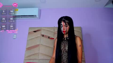  Sara  online show from 10/30/25, 07:58