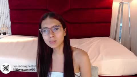 Snapshot of sarasaenz_99 chatting on 03/03/25, 07:39 Sara online show from 03/03/25, 07:39