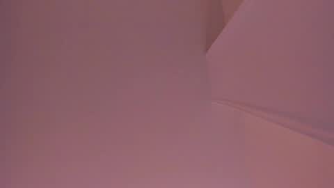 Snapshot of sarasaenz__ chatting on 12/21/24, 11:34 online show from 12/21/24, 11:34
