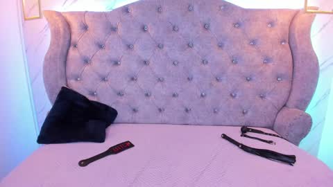 Snapshot of sarasaenz__ chatting on 01/03/25, 08:54 online show from 01/03/25, 08:54