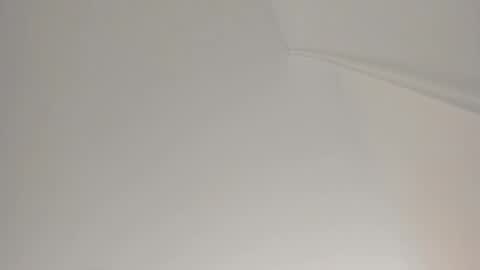 Snapshot of sarasaenz__ chatting on 01/09/25, 11:03 online show from 01/09/25, 11:03