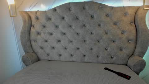Snapshot of sarasaenz__ chatting on 02/02/25, 06:31 online show from 02/02/25, 06:31