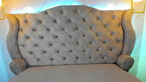 Snapshot of sarasaenz__ chatting on 02/03/25, 11:42 online show from 02/03/25, 11:42